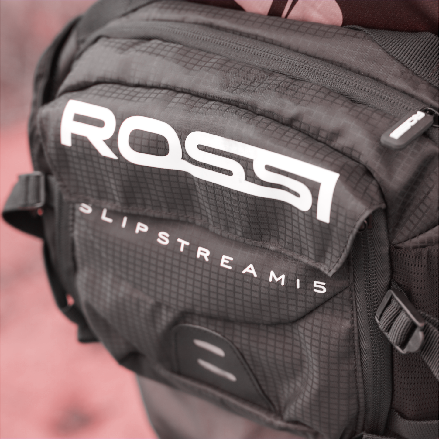 SLIPSTREAM 15 | Waist Hydration Pack